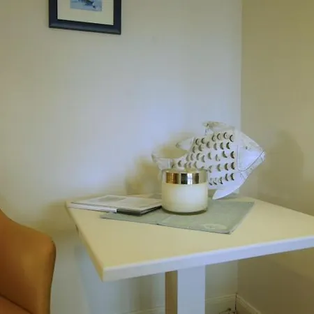 Skipper - Mit Stil An Den Duenen ヴァンガーオーゲ