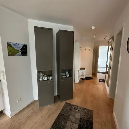 Skipper - Mit Stil An Den Duenen * ヴァンガーオーゲ